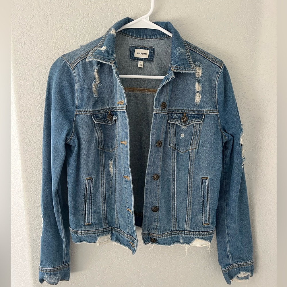 Sneak Peek Denim 100% Cotton Jean Jacket‎